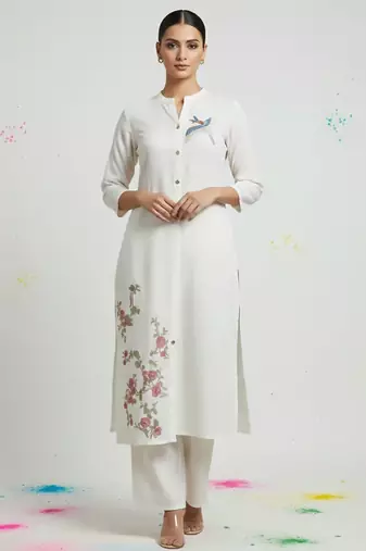 Women Floral Embroidered Regular Thread Work Kurta with Trousers