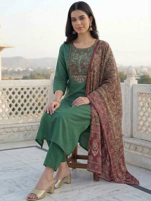Women Ethnic Motifs Embroidered Regular Thread Work Kurta with Trousers & With Dupatta 1