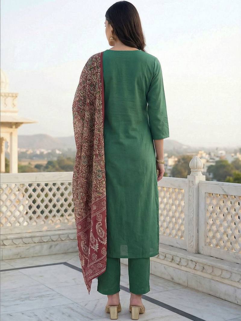Women Ethnic Motifs Embroidered Regular Thread Work Kurta with Trousers & With Dupatta