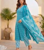 Women Ethnic Motifs Printed Regular Kurta with Trousers & With Dupatta