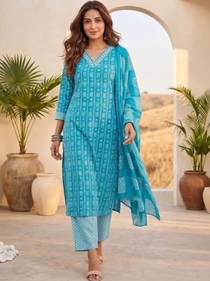 Women Ethnic Motifs Printed Regular Kurta with Trousers & With Dupatta 5
