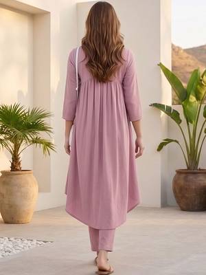 Women Regular Silk Crepe Kurta with Trousers 3