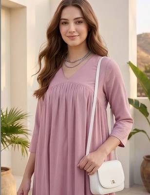Women Regular Silk Crepe Kurta with Trousers 4