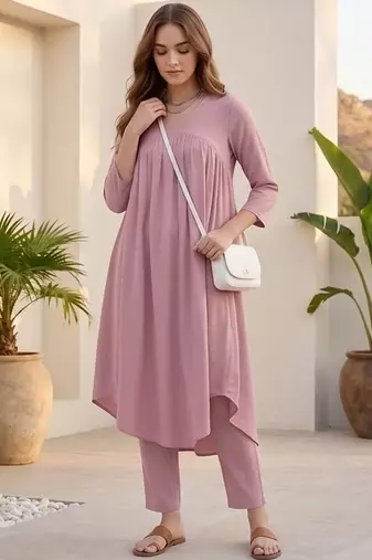 Women Regular Silk Crepe Kurta with Trousers