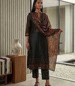Women Geometric Printed Mandarin Collar Regular Kurta & Trousers With Dupatta