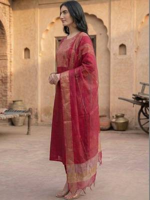 Women Regular Patchwork Kurta with Trousers 1
