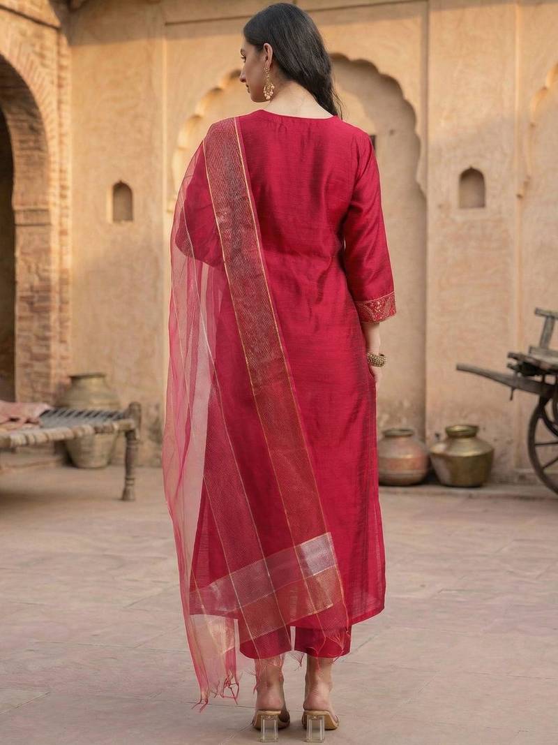 Women Regular Patchwork Kurta with Trousers