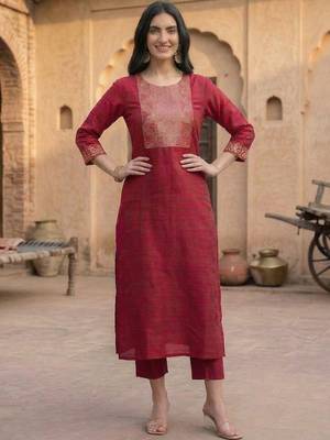 Women Regular Patchwork Kurta with Trousers 6