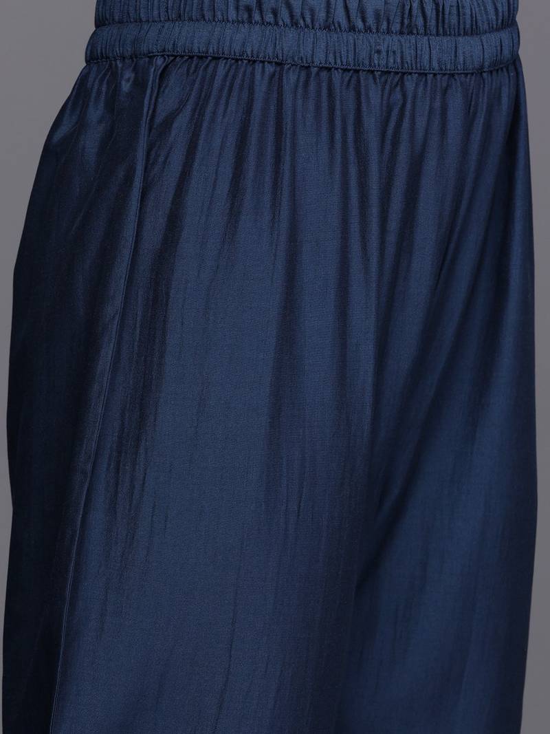 Women Ethnic Motifs Embroidered Regular Kurta with Trousers & With Dupatta