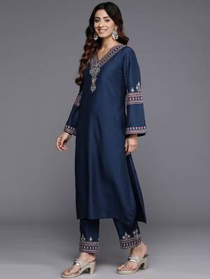 Women Ethnic Motifs Embroidered Regular Kurta with Trousers & With Dupatta 6