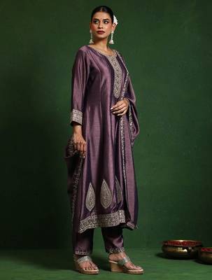 Ethnic Motifs Embroidered Round Neck A-Line Kurta With Trousers And Dupatta 4