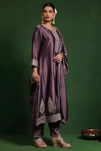 Ethnic Motifs Embroidered Round Neck A-Line Kurta With Trousers And Dupatta