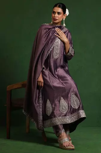 Ethnic Motifs Embroidered Round Neck A-Line Kurta With Trousers And Dupatta