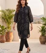Women Floral Printed Regular Chanderi Silk Kurta with Trousers