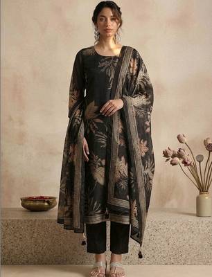 Women Floral Printed Regular Chanderi Silk Kurta with Trousers & With Dupatta 6