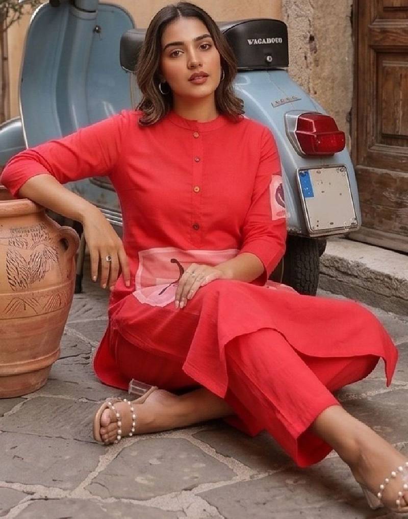 Women Printed Regular Pure Cotton Kurta with Trousers
