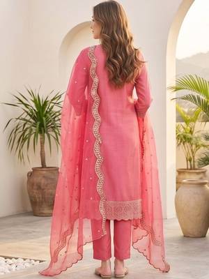 Women Ethnic Motifs Embroidered Regular Thread Work Kurta with Trousers & With Dupatta 4