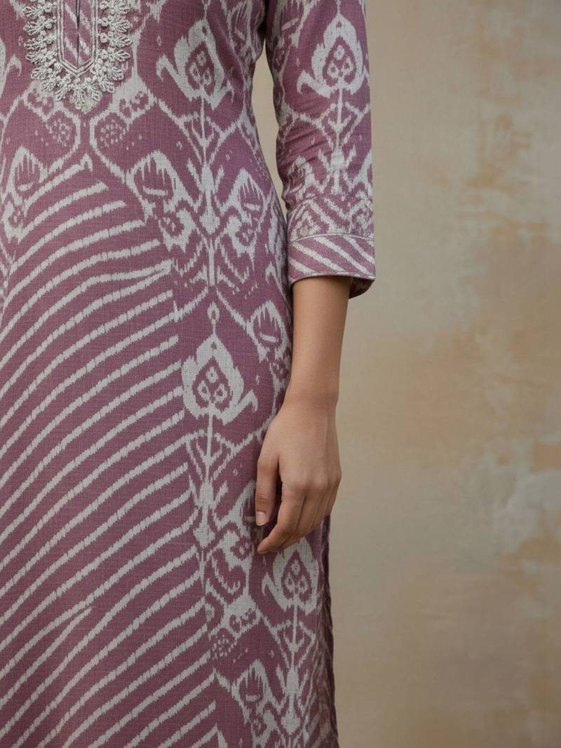 Women Floral Printed Regular  Cotton Kurta with Trousers & With Dupatta