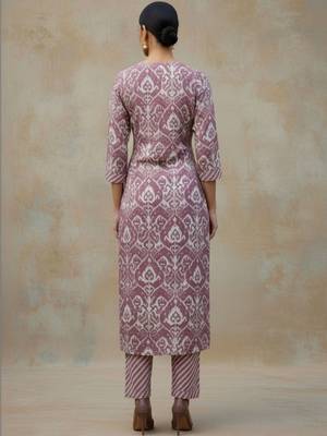 Women Floral Printed Regular  Cotton Kurta with Trousers & With Dupatta 5