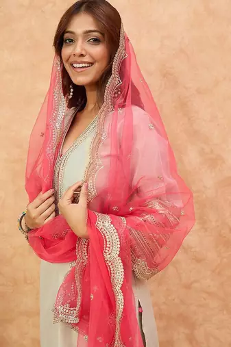 Women Solid Kurta with Trousers & Dupatta