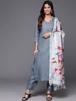 Thread work Kurta with Trouser and Printed Dupatta 1
