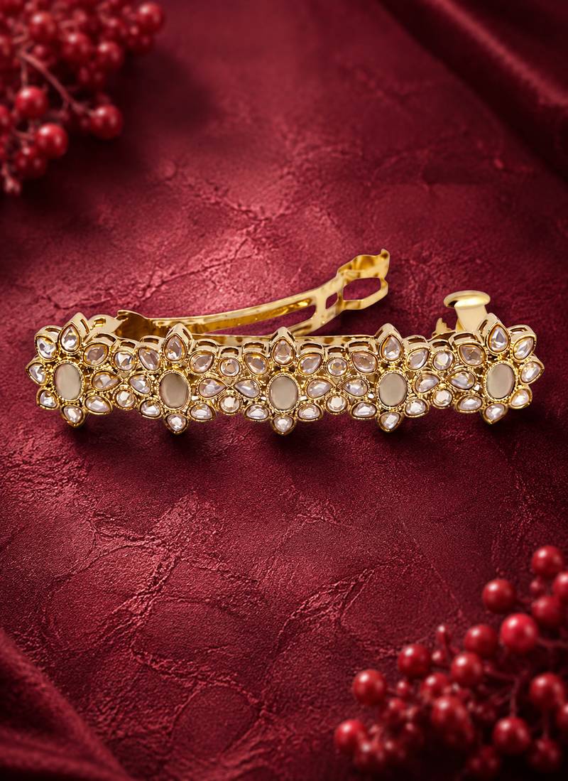 Brilliant flower design brown kundan antique gold plated hair clip for women and girls