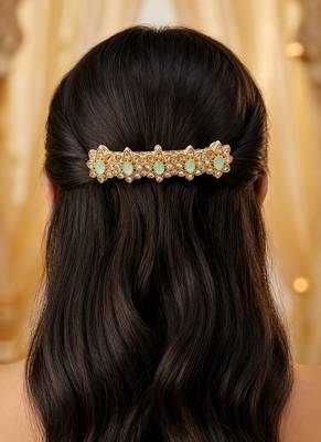 Charming flower design mint kundan antique gold plated hair clip for women and girls 2