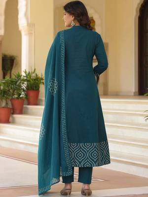 Women Ethnic Motifs Printed Empire Mirror Work  Cotton Kurta with Trousers & With Dupatta 5