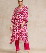 Women Floral Printed Regular  Cotton Kurta with Trousers