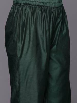 Floral Embroidered Regular Chanderi Silk Zari Republic Day Kurta with Trousers & Dupatta 4