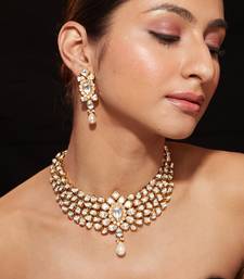 Gold plated kundan necklace set