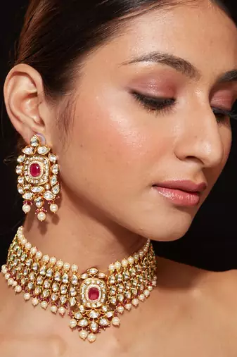 Gold plated ruby red stone choker set