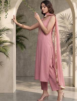 Women Ethnic Motifs Embroidered Regular Thread Work Silk Crepe Kurta with Trousers & With Dupatta 2