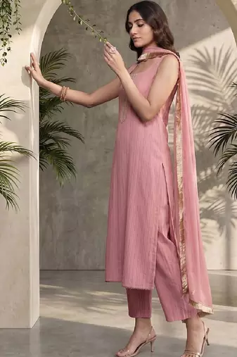 Women Ethnic Motifs Embroidered Regular Thread Work Silk Crepe Kurta with Trousers & With Dupatta