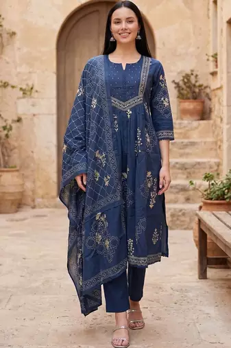 Women Ethnic Motifs Printed Tiered Beads and Stones Pure Cotton Kurta with Trousers & With Dupatta