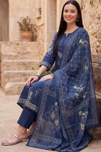 Women Ethnic Motifs Printed Tiered Beads and Stones Pure Cotton Kurta with Trousers & With Dupatta