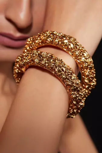 Gold plated textured bangles