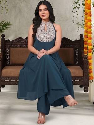 Women Ethnic Motifs Embroidered Panelled Thread Work Silk Georgette Kurta with Palazzos 1