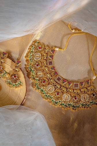 Gold plated multicolor bridal choker set