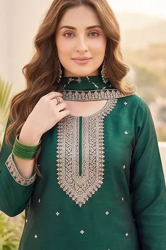 Women Ethnic Motifs Embroidered Regular Thread Work Kurta with Trousers & With Dupatta