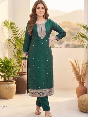 Women Ethnic Motifs Embroidered Regular Thread Work Kurta with Trousers & With Dupatta 4
