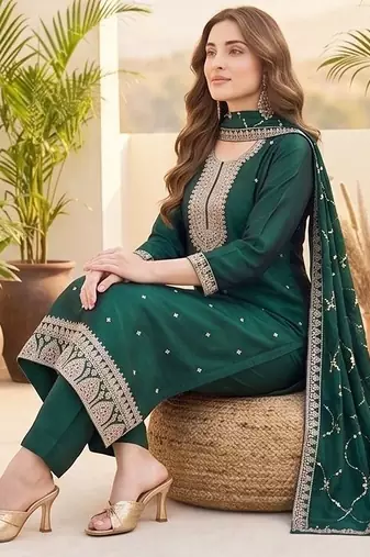 Women Ethnic Motifs Embroidered Regular Thread Work Kurta with Trousers & With Dupatta