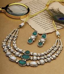 Silver plated emerald green stones kundan necklace set