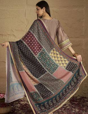 Ethnic Motifs Yoke Design V-Neck Straight Kurta With Palazzos & Dupatta 5