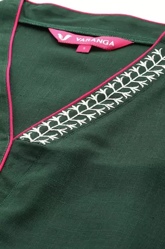 Embroidered Thread Work Republic Day Kurta with Trousers