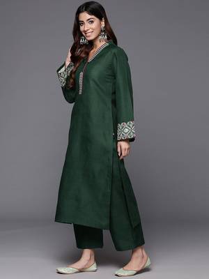 Embroidered Thread Work Republic Day Kurta with Trousers 5