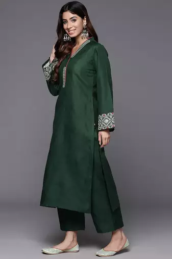 Embroidered Thread Work Republic Day Kurta with Trousers
