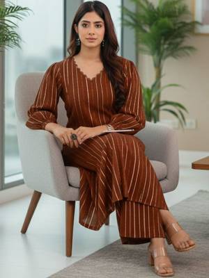 Women Striped Regular Silk Crepe Kurta with Trousers 5