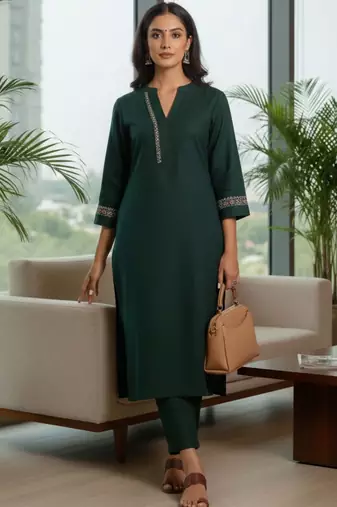 Women Ethnic Motifs Embroidered Regular Thread Work Kurta with Trousers