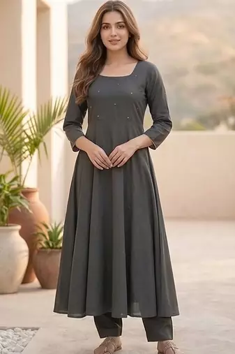 Women Regular Thread Work Kurta with Trousers & With Dupatta